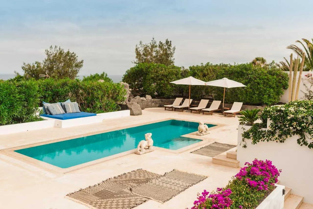 Casa Sua Hotel Famara Guest house