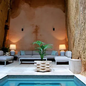 https://hotel-can-mostatxins.balearic-islands.net